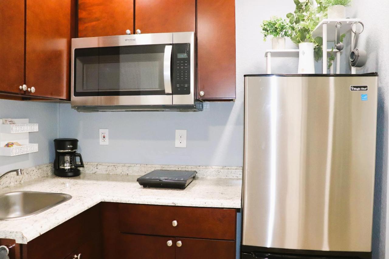 Luxury Studio Suite Close To Tampa Airport Luaran gambar